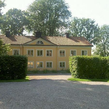Tullgarns Vardshus Bed & Breakfast Vagnhärad Exterior foto
